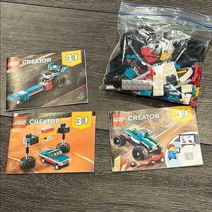 LEGO Creator 3-in-1 Set with Turquoise, Black, and White Pieces
